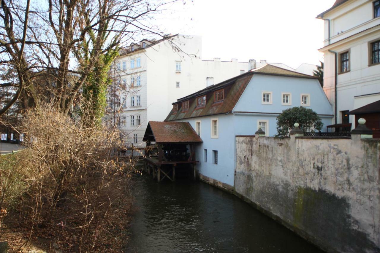 Quiet Apartment In The City Center With Own Terrace Prague Ngoại thất bức ảnh