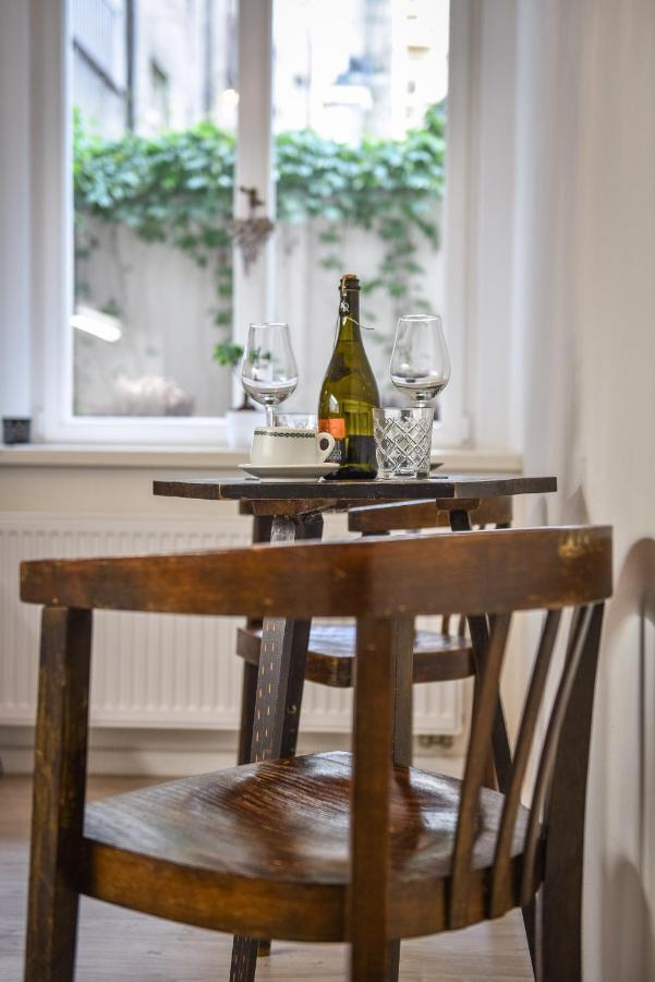 Quiet Apartment In The City Center With Own Terrace Prague Ngoại thất bức ảnh
